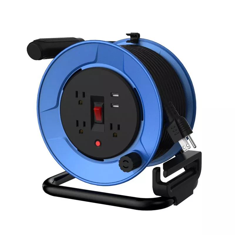 3 utsalgssteder plast USB2.4a ledning Reel 50ft med overbelastningsbeskyttelse 3 utsalgssteder plast USB2.4a ledning Reel 50ft med overbelastningsbeskyttelse